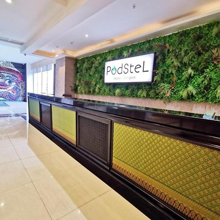 Capital O 75451 Podstel Hostel バンコク都 エクステリア 写真