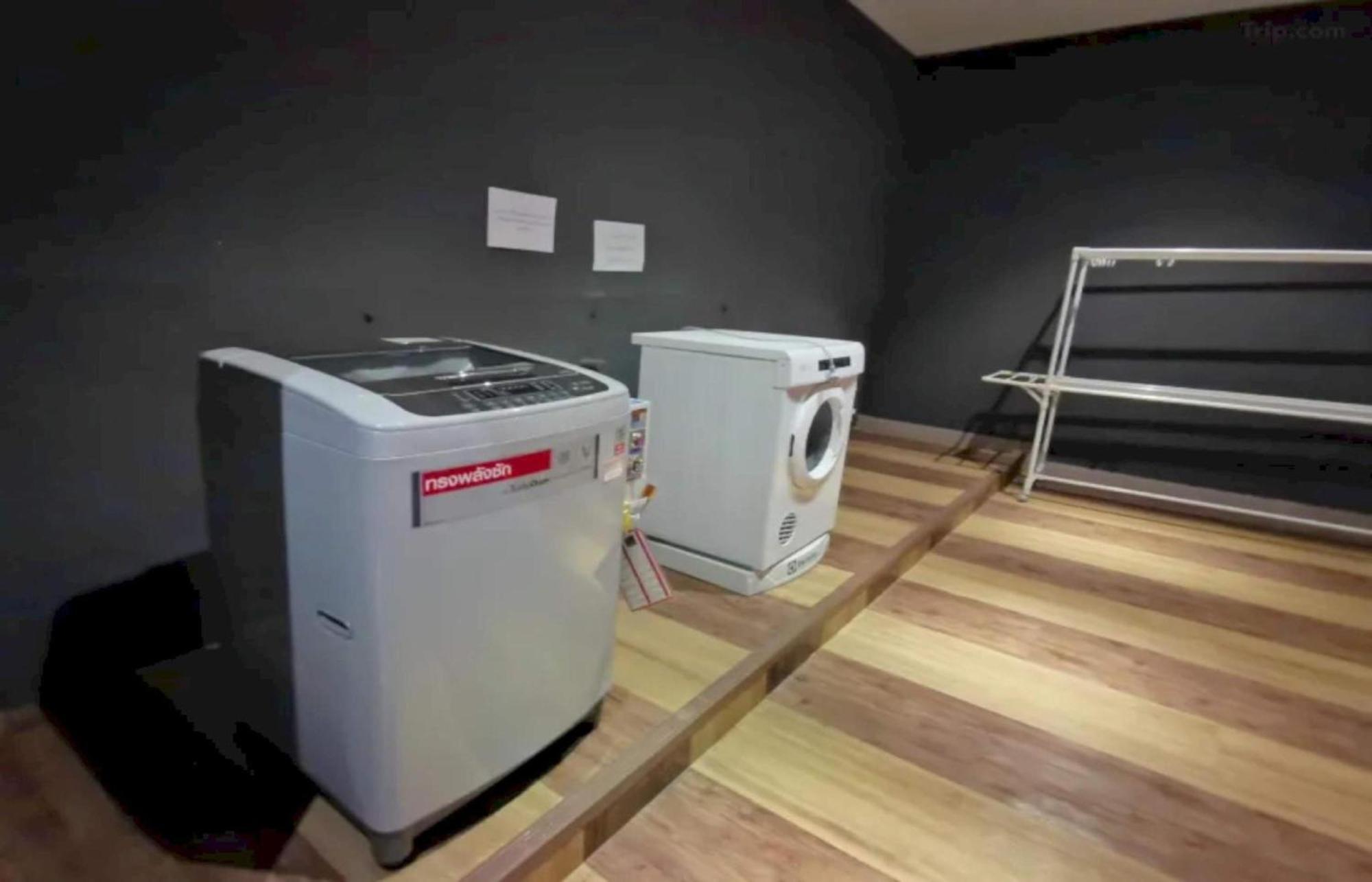 Capital O 75451 Podstel Hostel バンコク都 エクステリア 写真